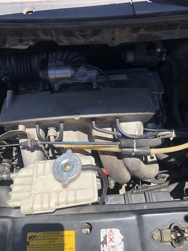 Durite retour injecteur.jpg