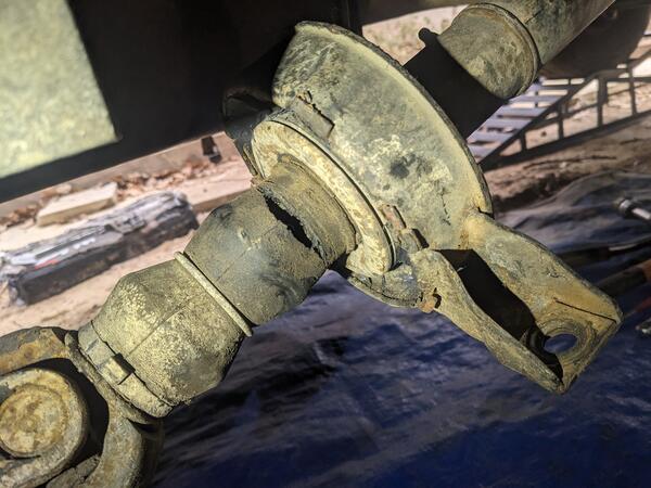 g niqué le soufflet.jpg