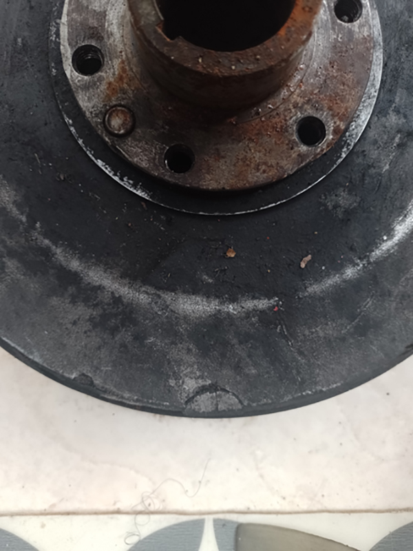 volant_moteur_poulie_damper_CASSURES2.jpg