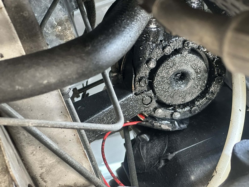 pompe de DA vue de prêt.jpg